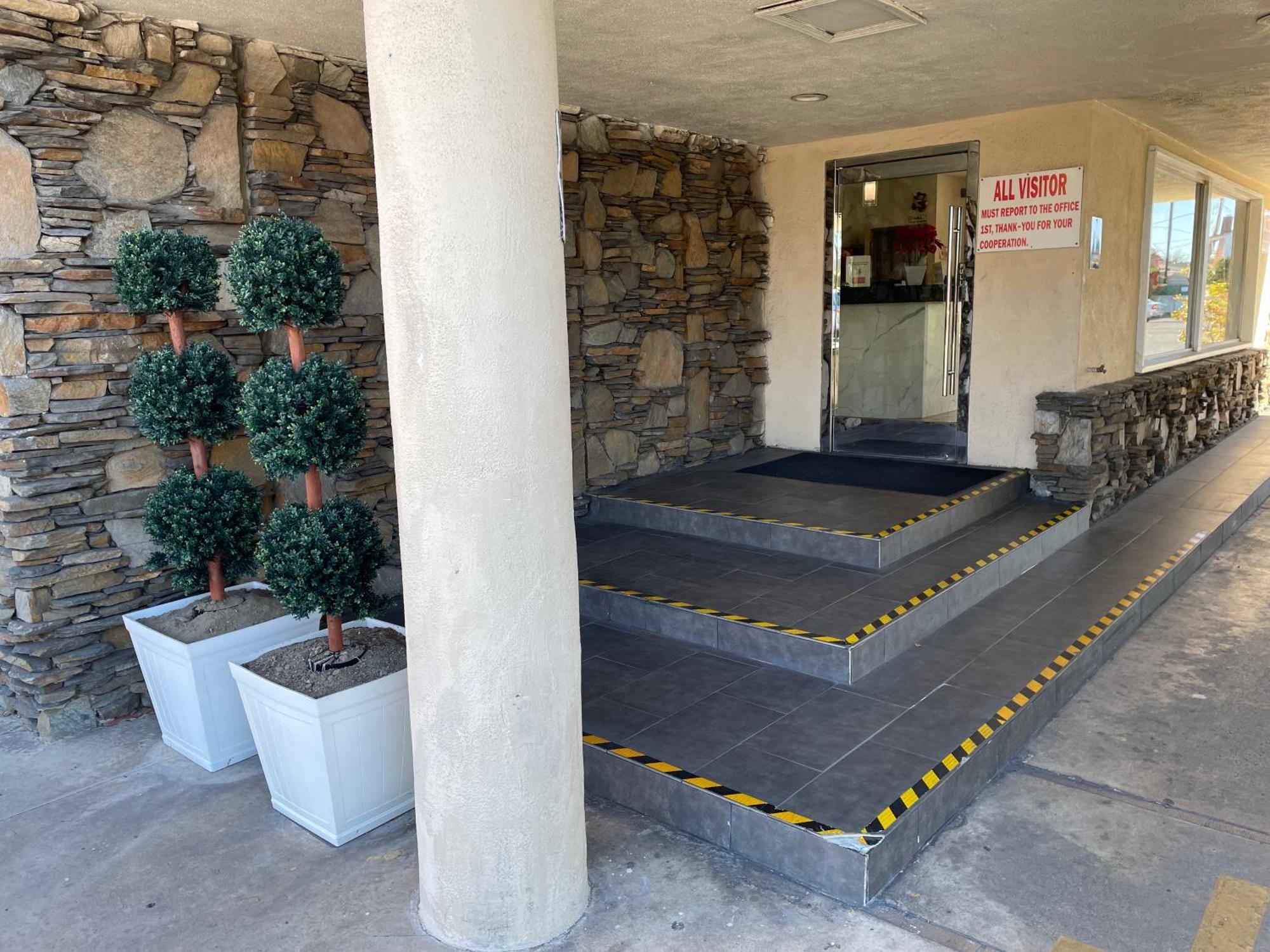 Grand Inn Fullerton Dış mekan fotoğraf